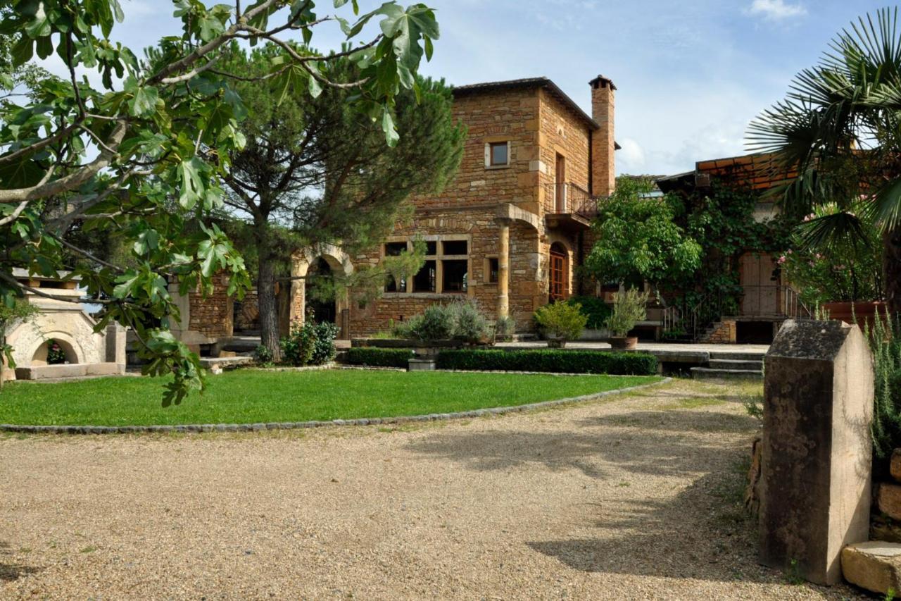 Готель Domaine De La Ruisseliere Lacenas Екстер'єр фото