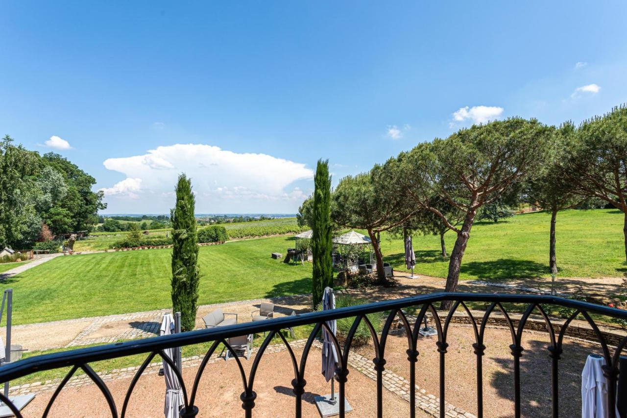 Готель Domaine De La Ruisseliere Lacenas Екстер'єр фото